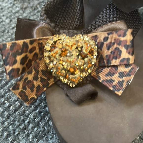 Platform Brown Flip Flop wedge shoes with Gold crystal heart Leopard Bows - Picture 6 of 6